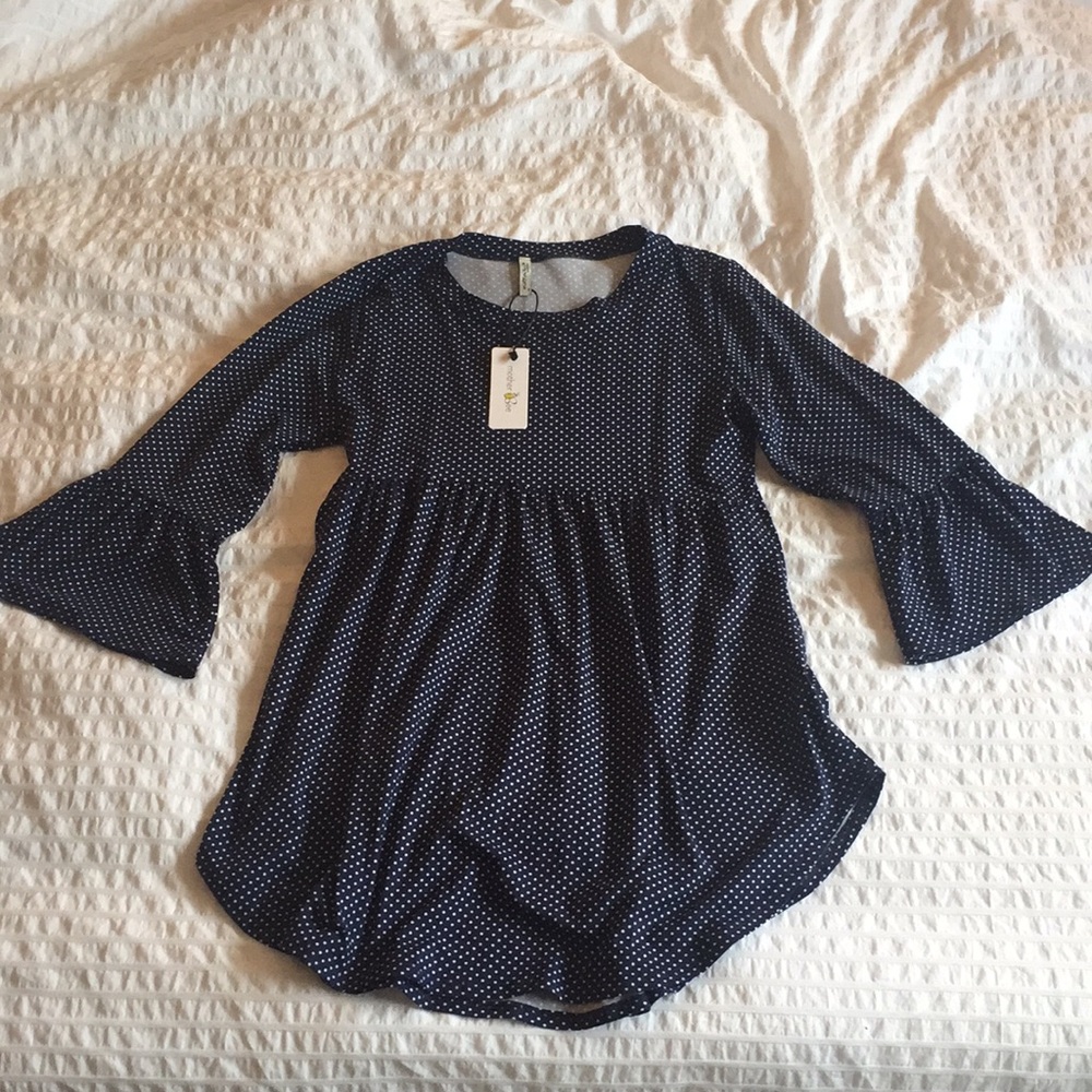 MotherBee Maternity flowy top with bell sleeve